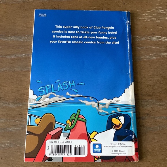 Original Disney Club Penguin Comics Comic Book - Picture 6 of 9